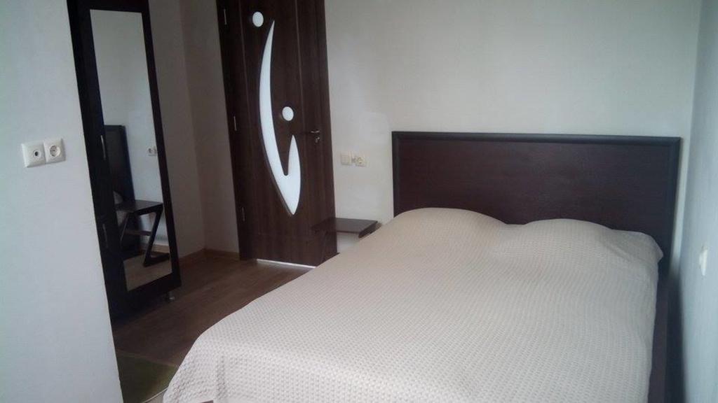 Guest House Батумі Екстер'єр фото