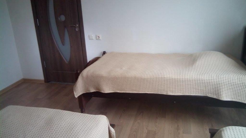 Guest House Батумі Екстер'єр фото